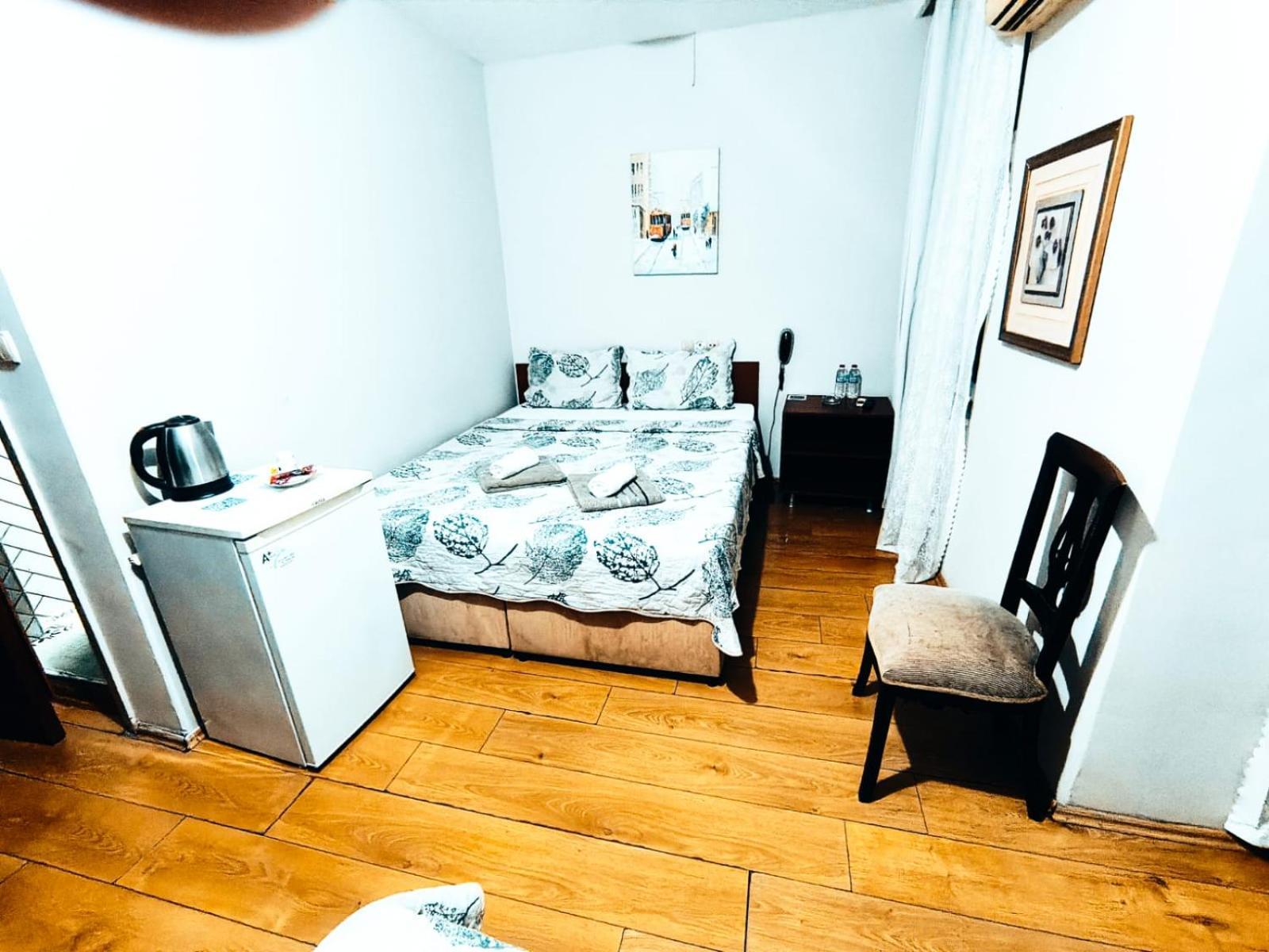 Hotel Acar Истанбул Екстериор снимка